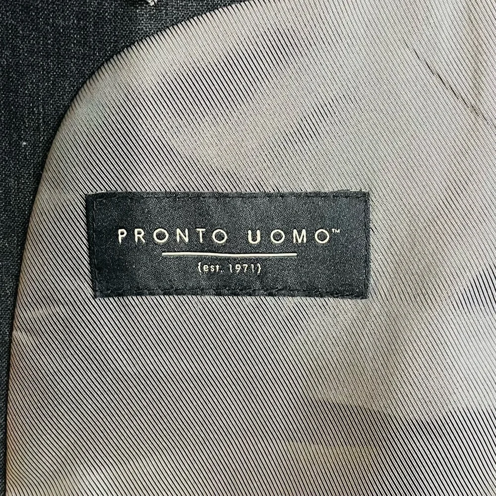 Pronto Uomo Two Buttons Wool Blend Blazer Suit Jacket Size 40R Black